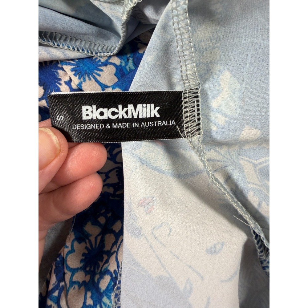 BlackMilk Asian "Woman in Blue" Graphic Print Kimono Robe Size Small SKU 285 - Picture 3 of 7